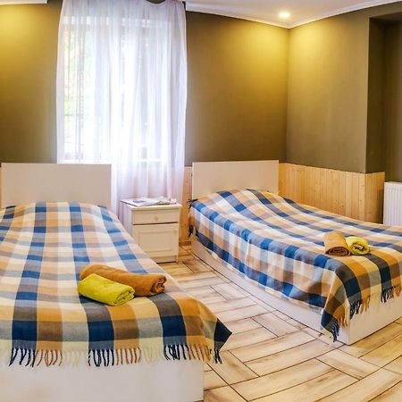 Guest House Mart Villa Martvili Bagian luar foto