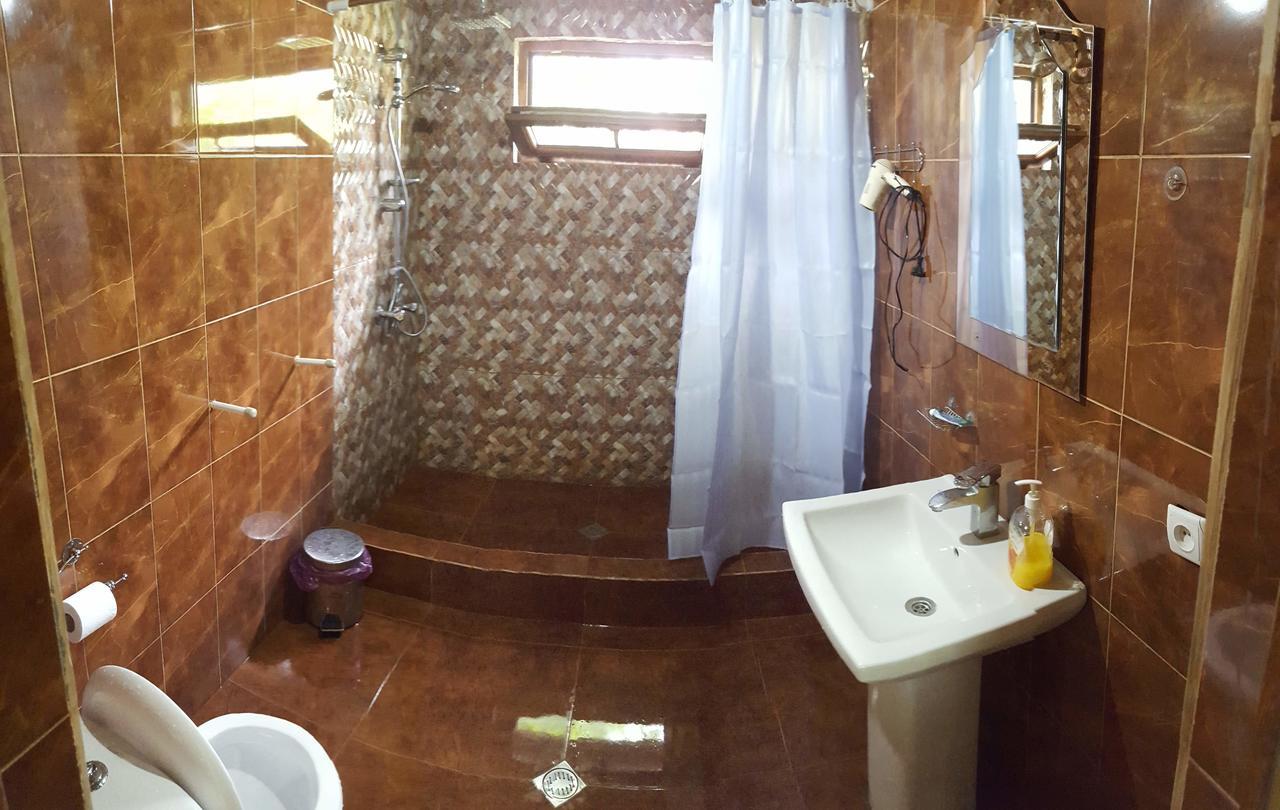 Guest House Mart Villa Martvili Bagian luar foto